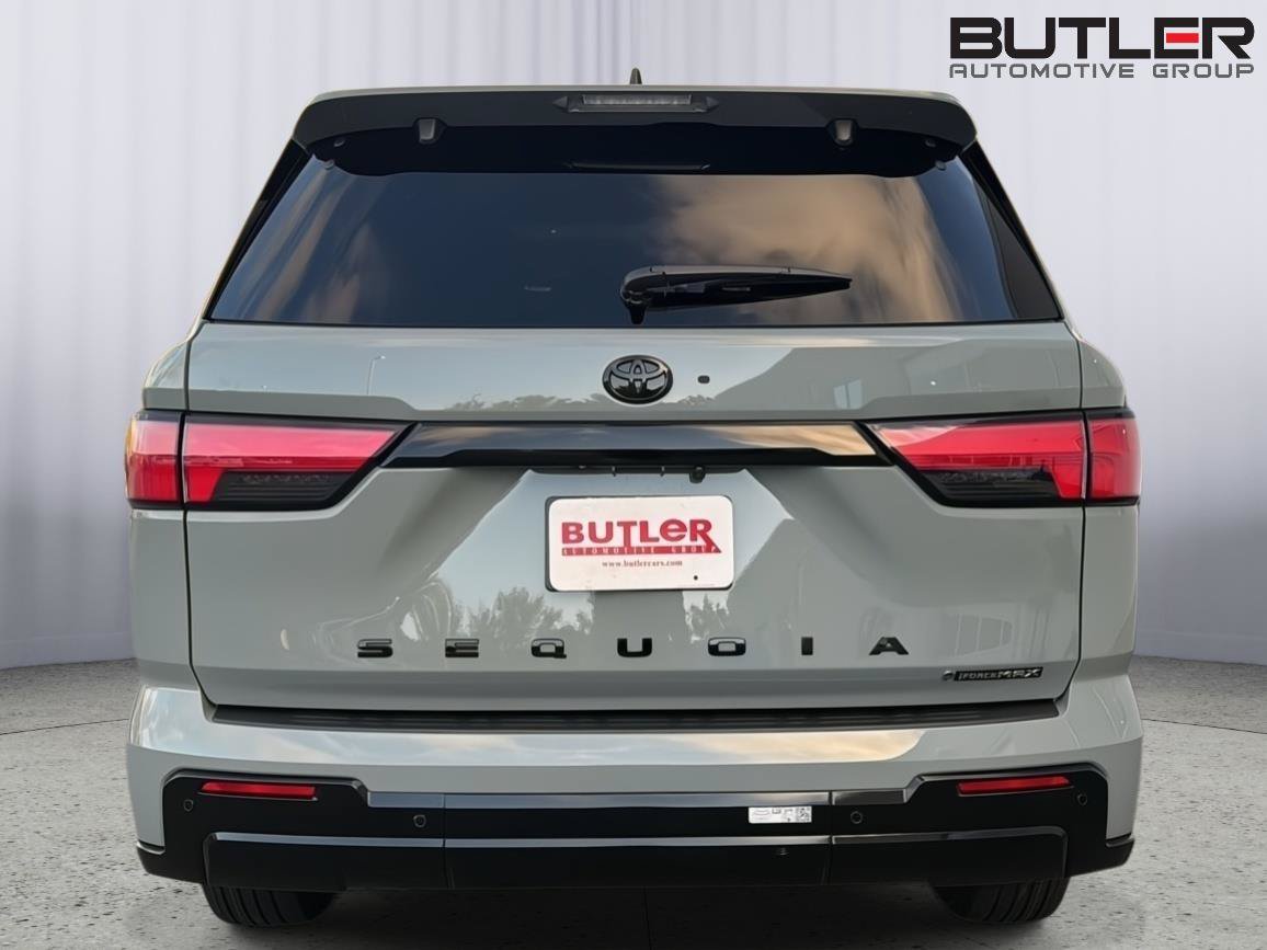 New 2026 Toyota Sequoia Platinum AWD/4WD image 5