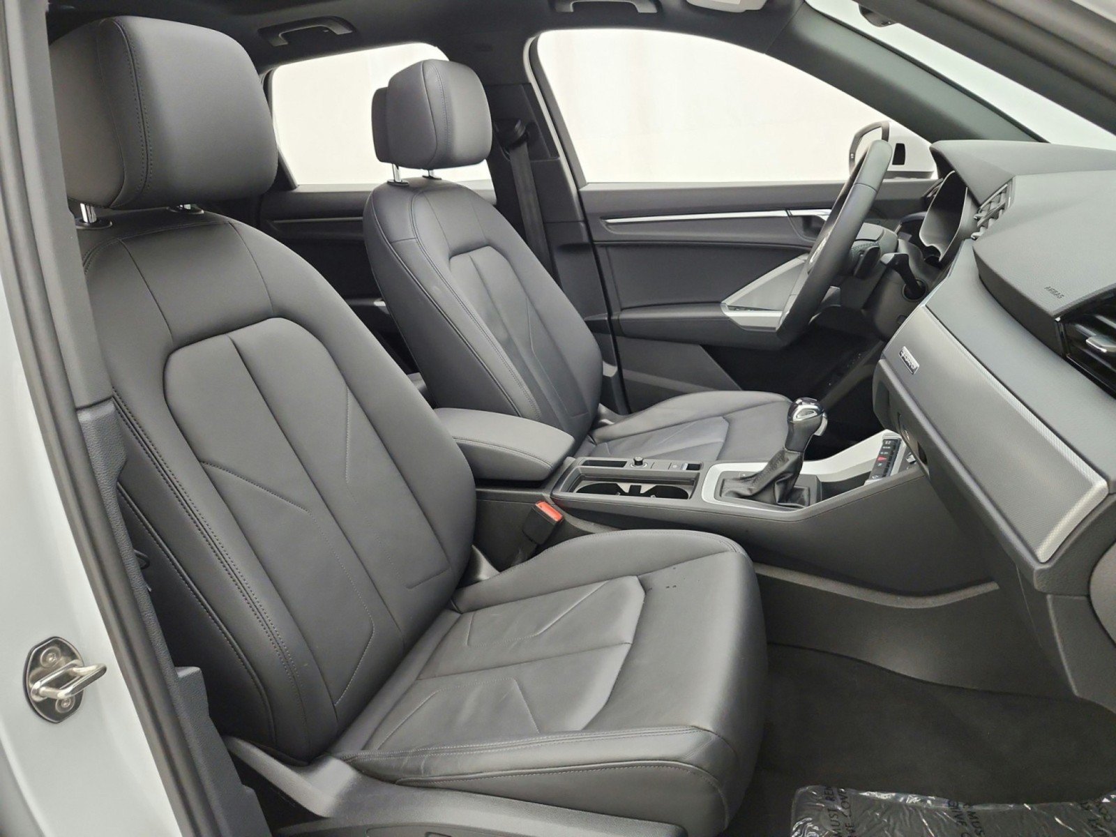 Used 2022 Audi Q3 2.0T Premium AWD/4WD image 20