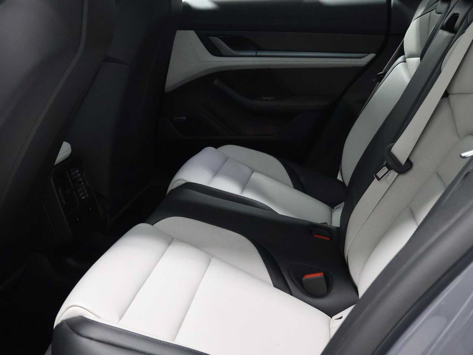 New 2026 Porsche Taycan AWD/4WD image 35