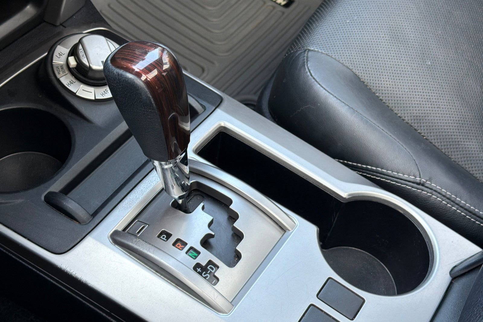 Used 2018 Toyota 4Runner Limited image 22