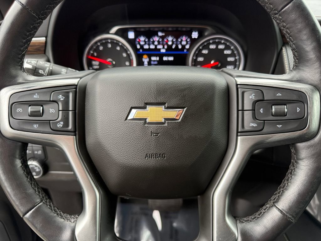 Used 2021 Chevrolet Tahoe Premier AWD/4WD image 22
