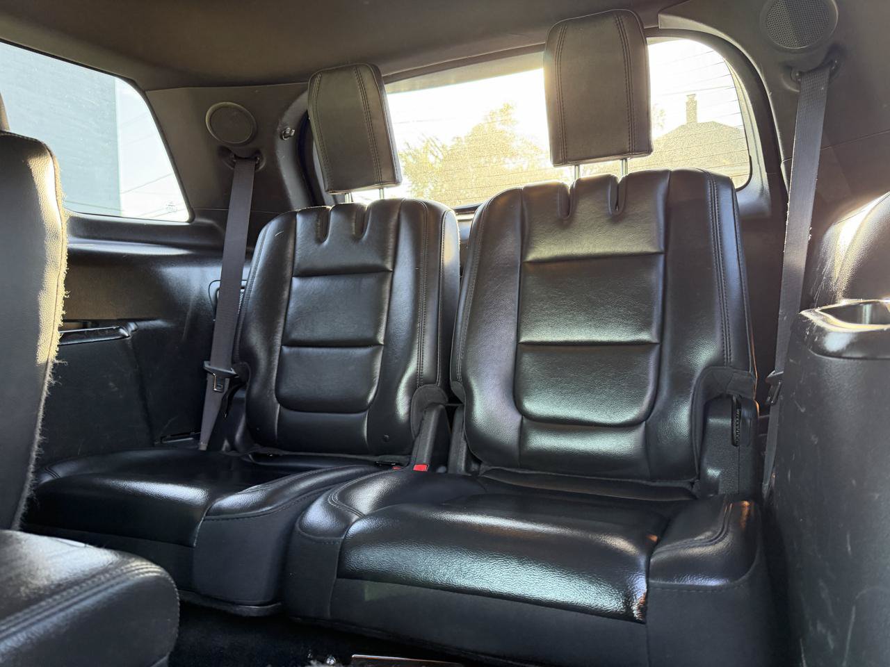 Used 2014 Ford Explorer Limited w/ Equipment Group 302A AWD/4WD image 9