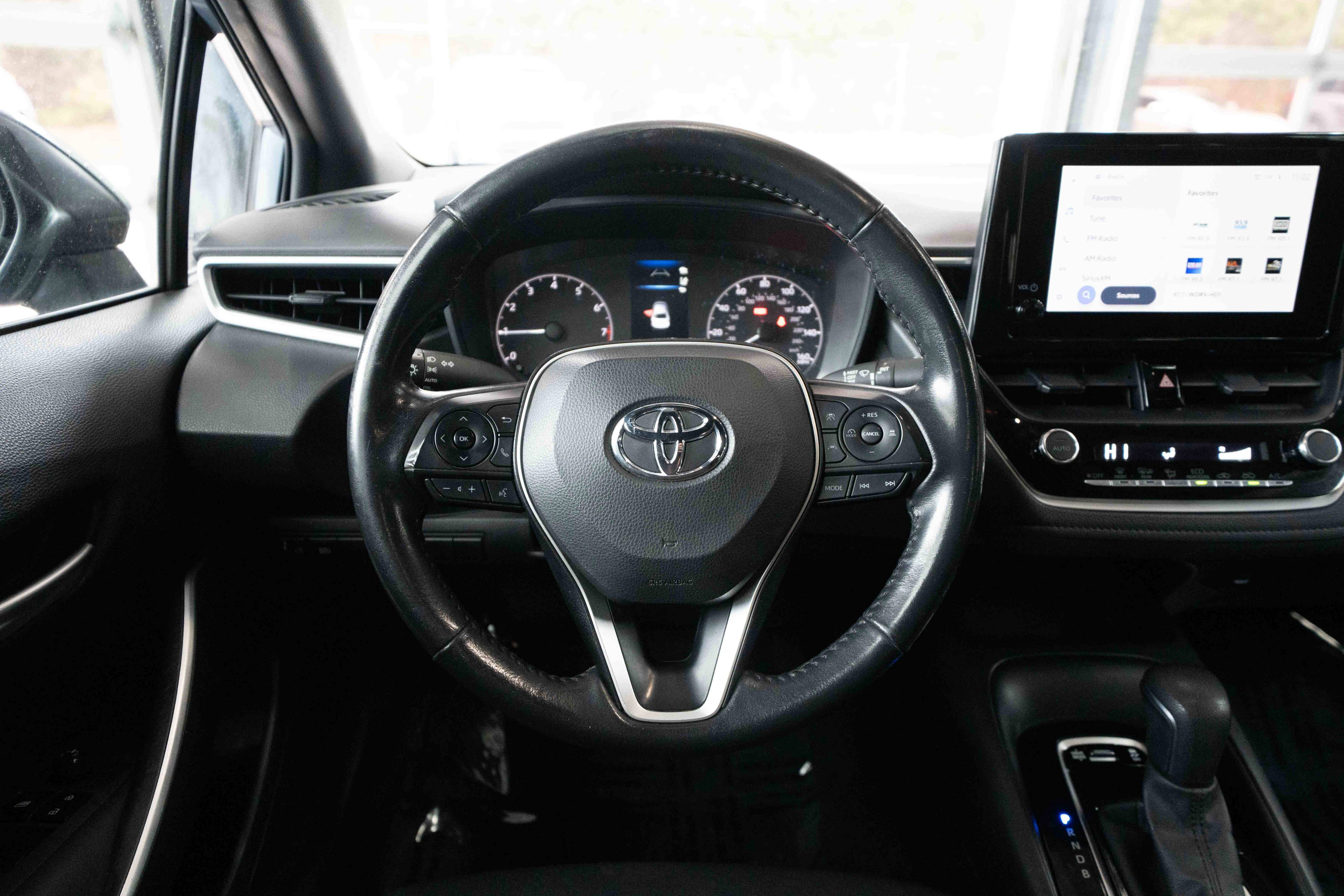 Used 2023 Toyota Corolla SE image 21