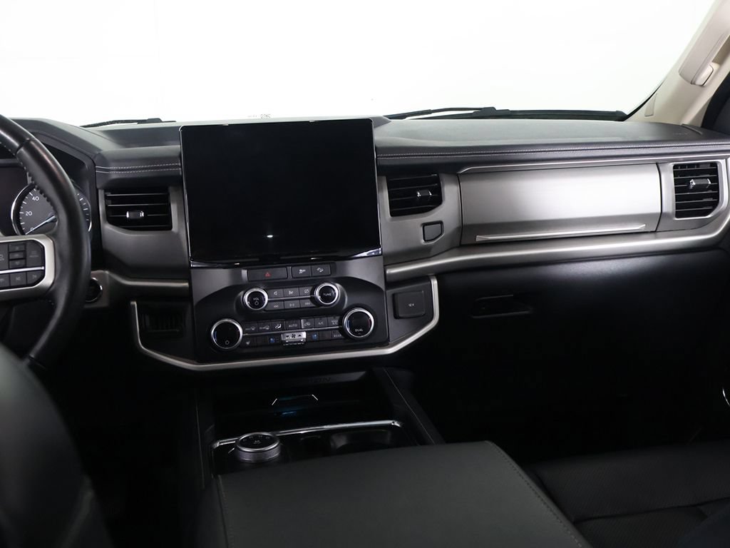 Used 2022 Ford Expedition Max XLT AWD/4WD image 46