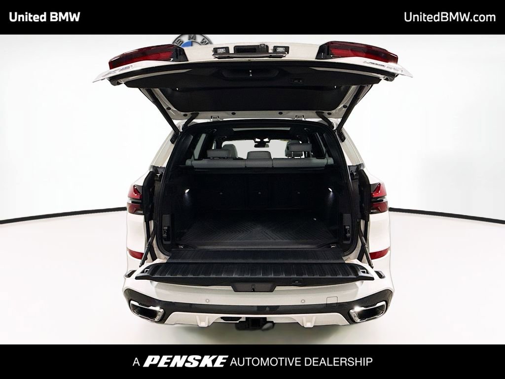 Certified 2024 BMW X5 xDrive40i w/ M Sport Package image 14