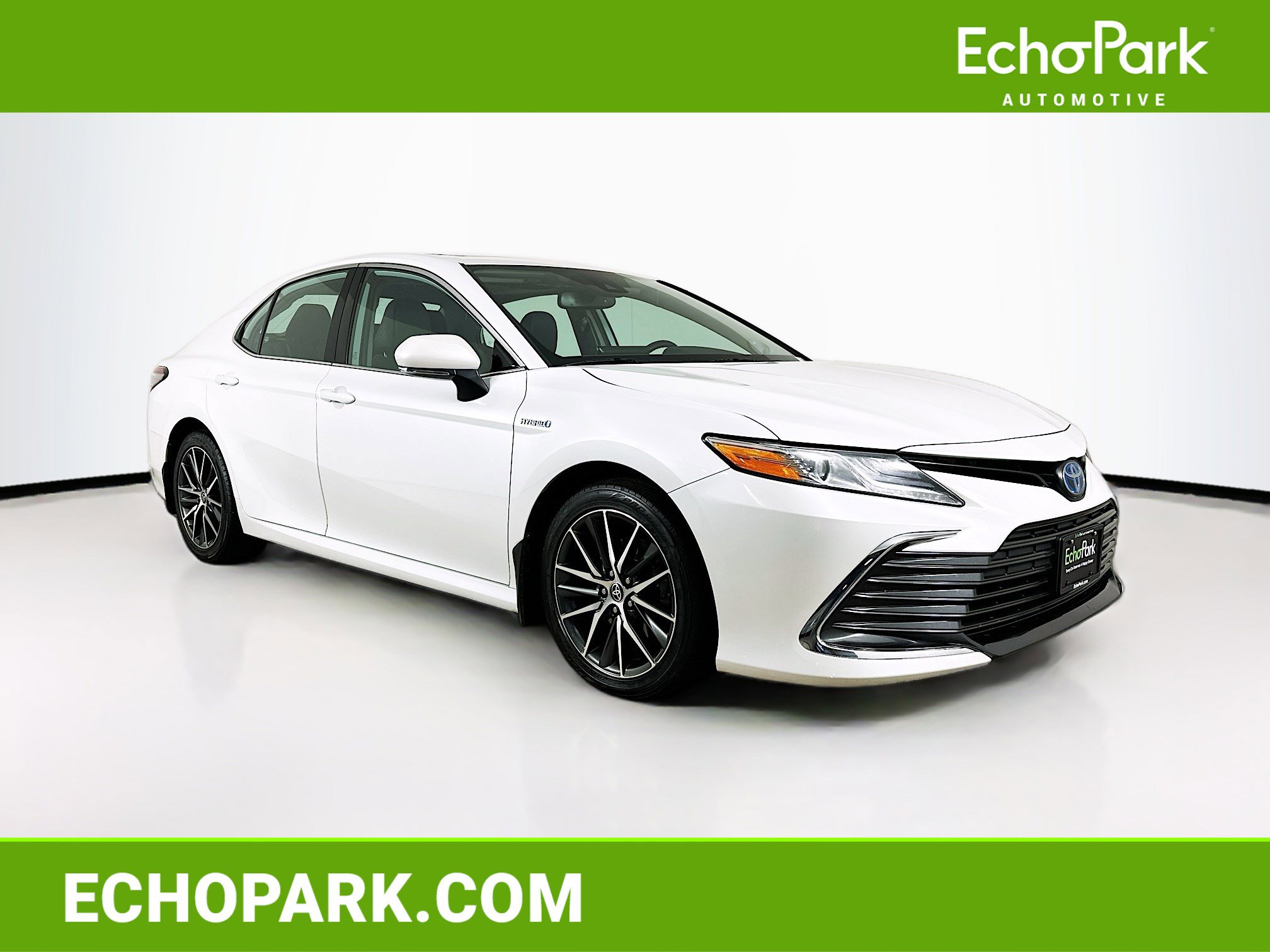 Used 2021 Toyota Camry XLE w/ Navigation Upgrade Package