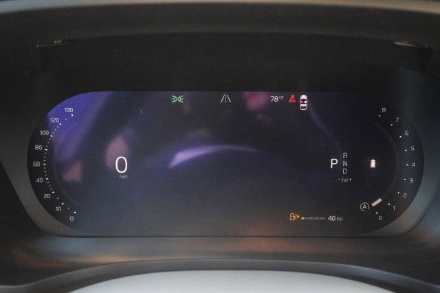 New 2026 Volvo V60 B5 Cross Country Plus w/ Climate Package image 22