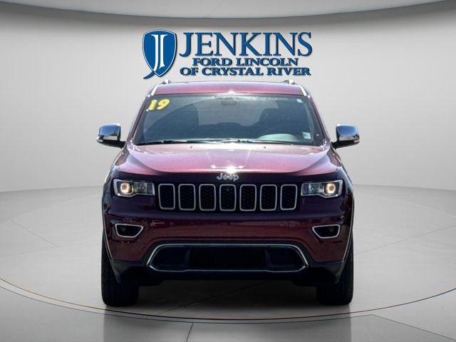 Used 2019 Jeep Grand Cherokee Limited RWD image 3