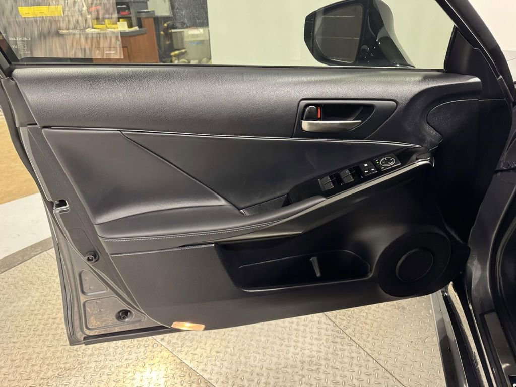 Used 2024 Lexus IS 300 300 w/ Comfort Package image 15