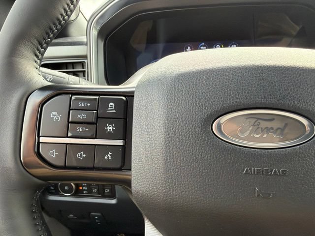New 2026 Ford F450 Platinum w/ FX4 Off-Road Package AWD/4WD image 25