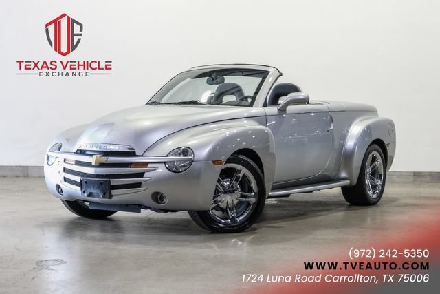Used 2005 Chevrolet SSR w/ Preferred Equipment Group