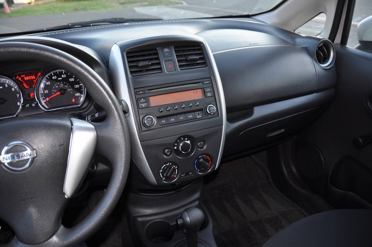 Used 2015 Nissan Versa Note S Plus FWD image 34