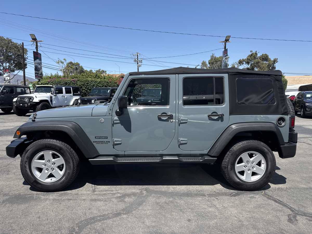 Used 2015 Jeep Wrangler Unlimited Sport w/ Quick Order Package 24S AWD/4WD image 4