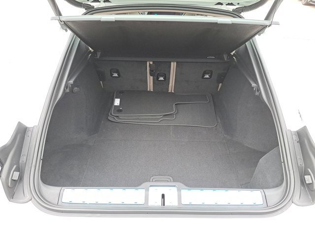 New 2026 Porsche Panamera 4 image 15