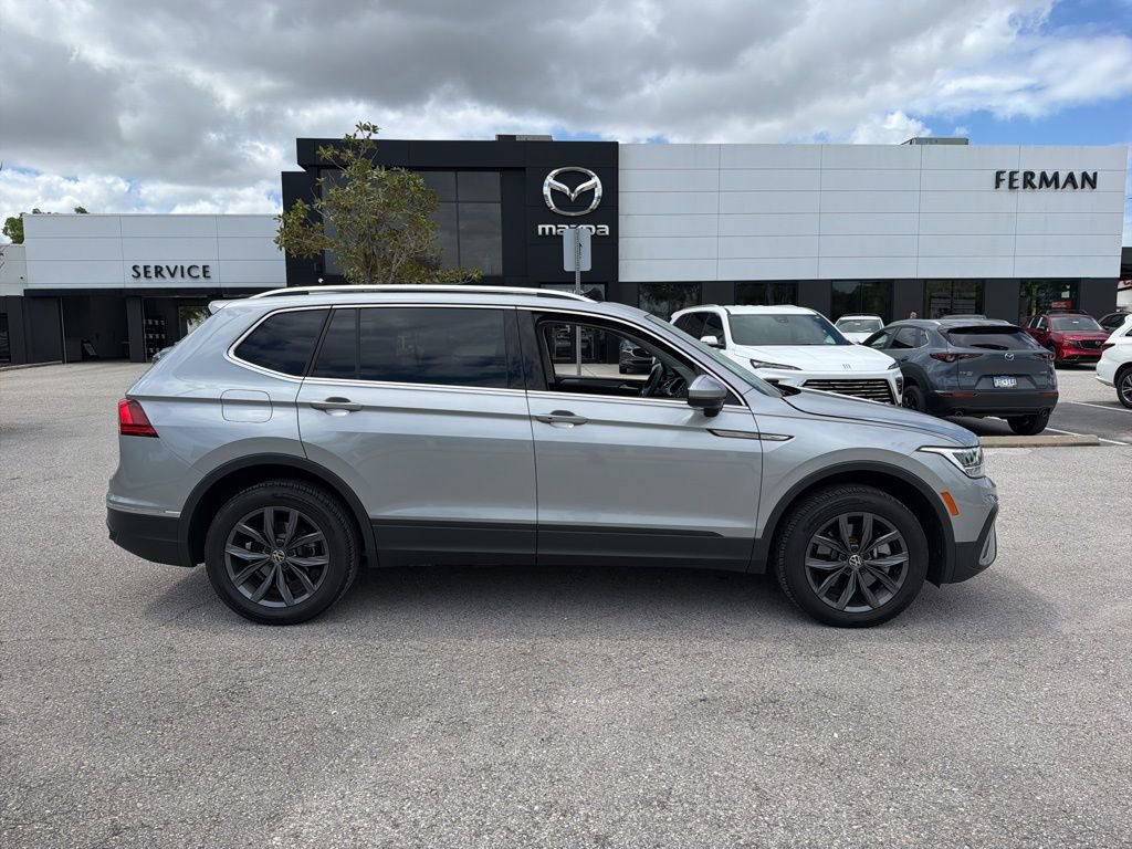 Used 2022 Volkswagen Tiguan SE image 4