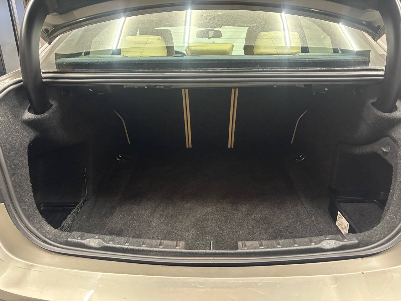 Used 2018 BMW 330i xDrive Sedan AWD/4WD image 20