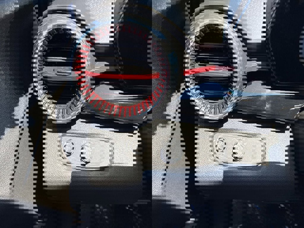 New 2025 Chevrolet Trax RS w/ Driver Confidence Package image 30