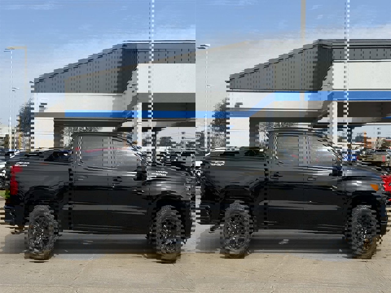 New 2026 Chevrolet Silverado 1500 Custom image 3