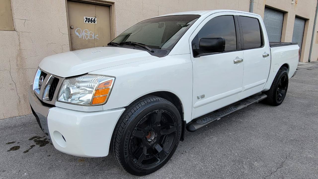 Used 2007 Nissan Titan SE RWD image 7