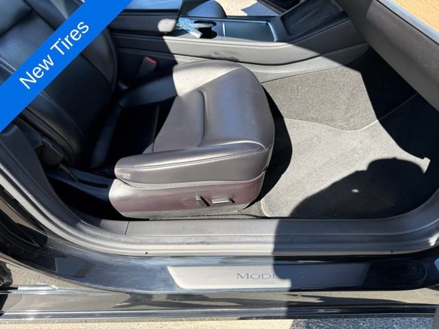 Used 2022 Tesla Model 3 Long Range image 36