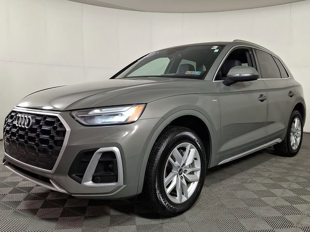 Used 2023 Audi Q5 2.0T Premium w/ Convenience Package image 6