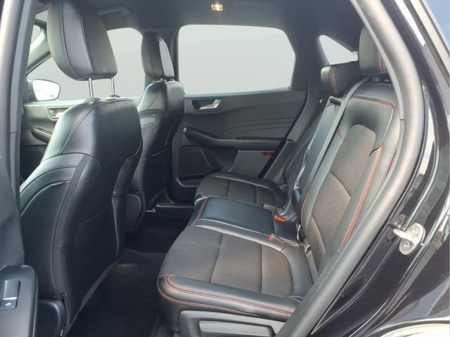 Used 2025 Ford Escape ST-Line Select AWD/4WD image 13