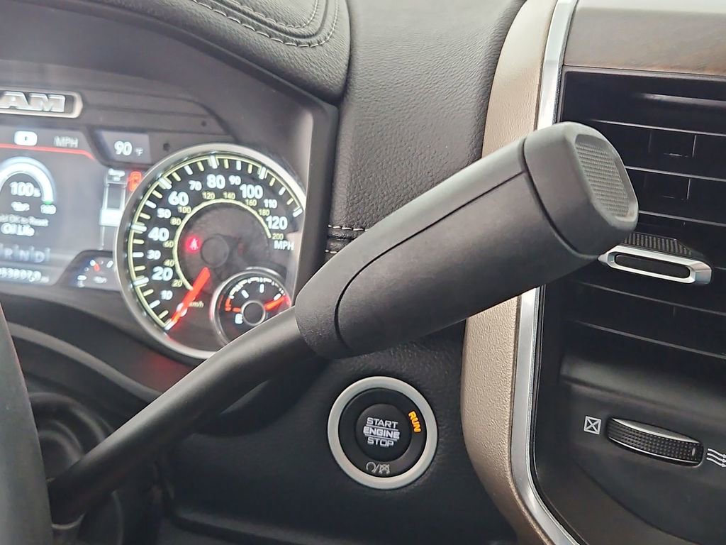 Used 2024 RAM 2500 Laramie image 22