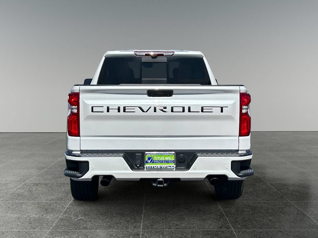 Used 2022 Chevrolet Silverado 1500 High Country w/ Technology Package AWD/4WD image 6