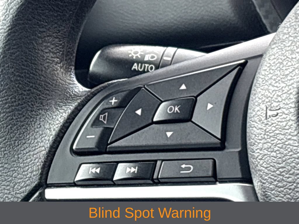 Used 2024 Nissan Sentra SV FWD image 10