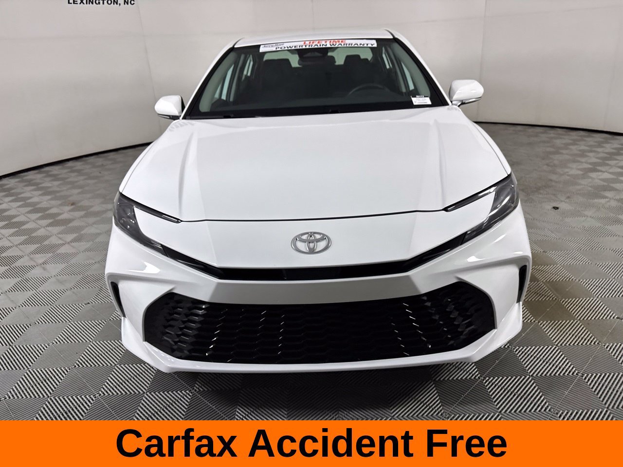 Used 2026 Toyota Camry LE FWD image 3