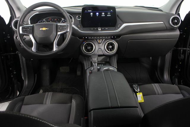 Used 2024 Chevrolet Blazer LT w/ Convenience Package image 10