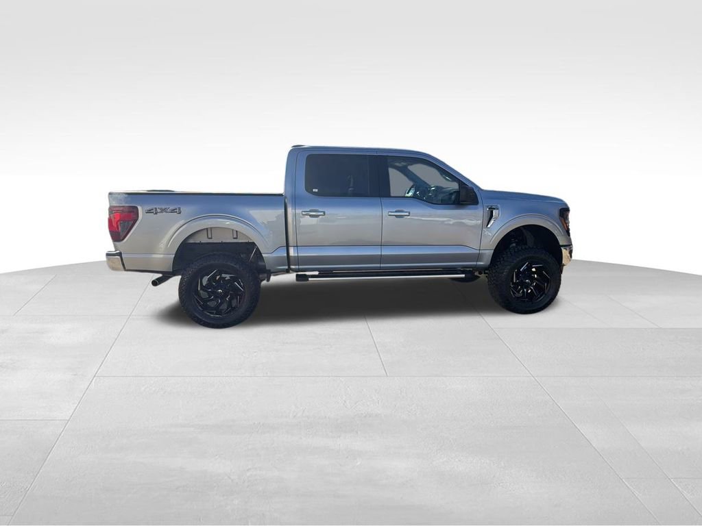 Used 2025 Ford F150 XLT w/ Equipment Group 301A Standard image 11