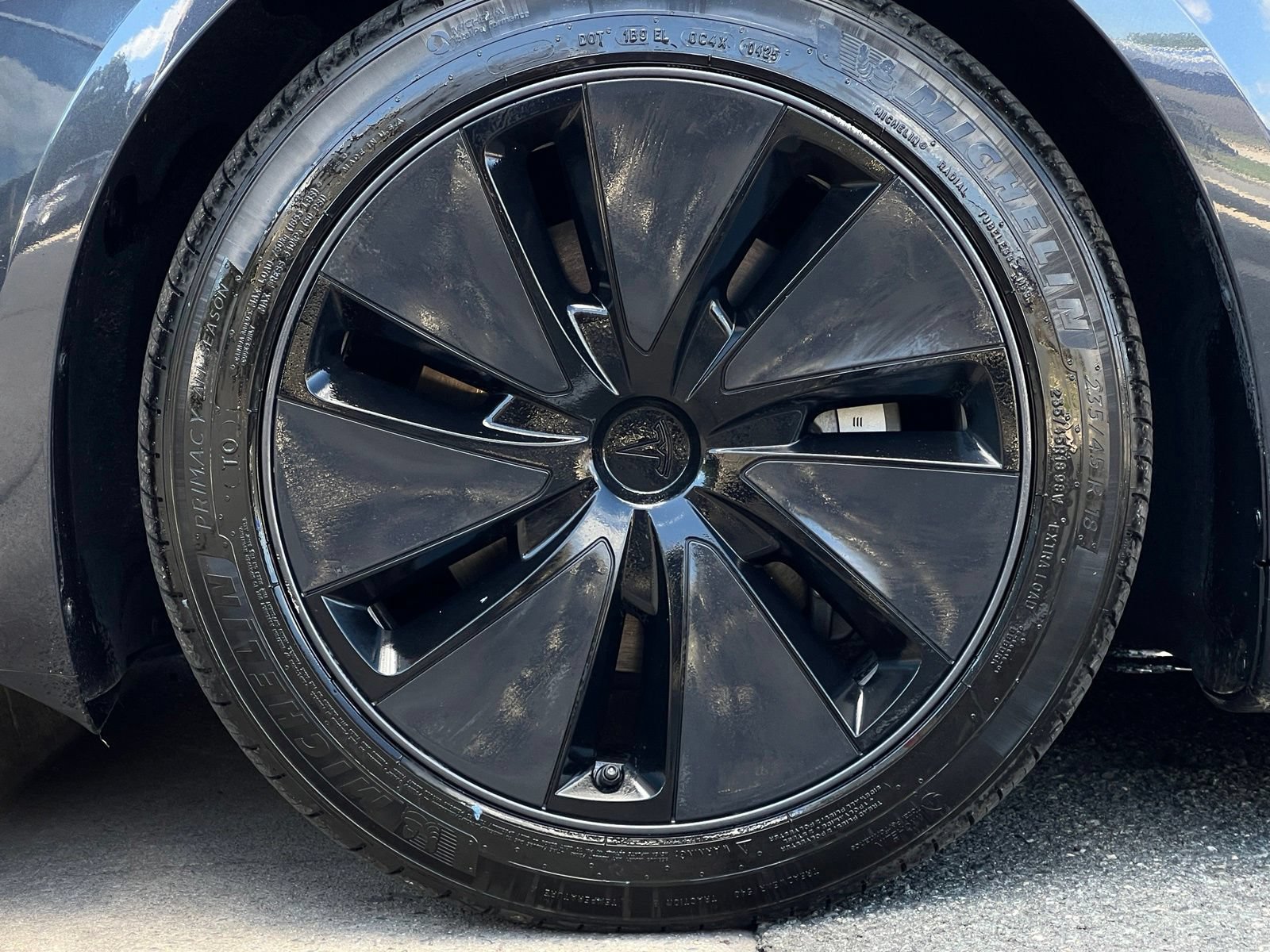 Used 2024 Tesla Model 3 Long Range AWD/4WD image 25