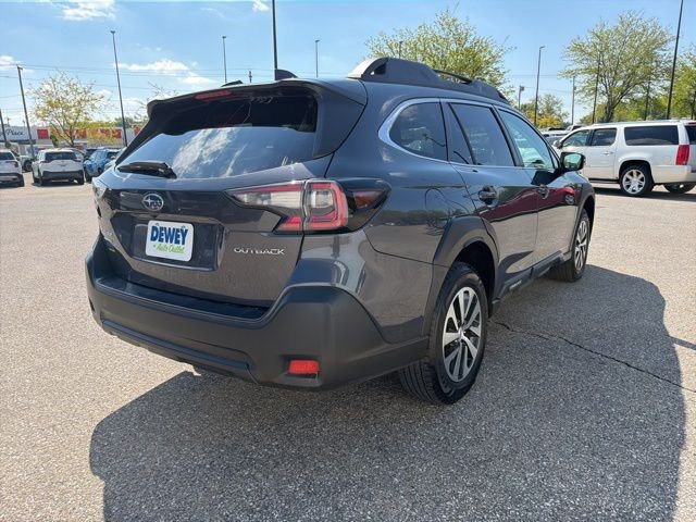 Used 2024 Subaru Outback Premium AWD/4WD image 5