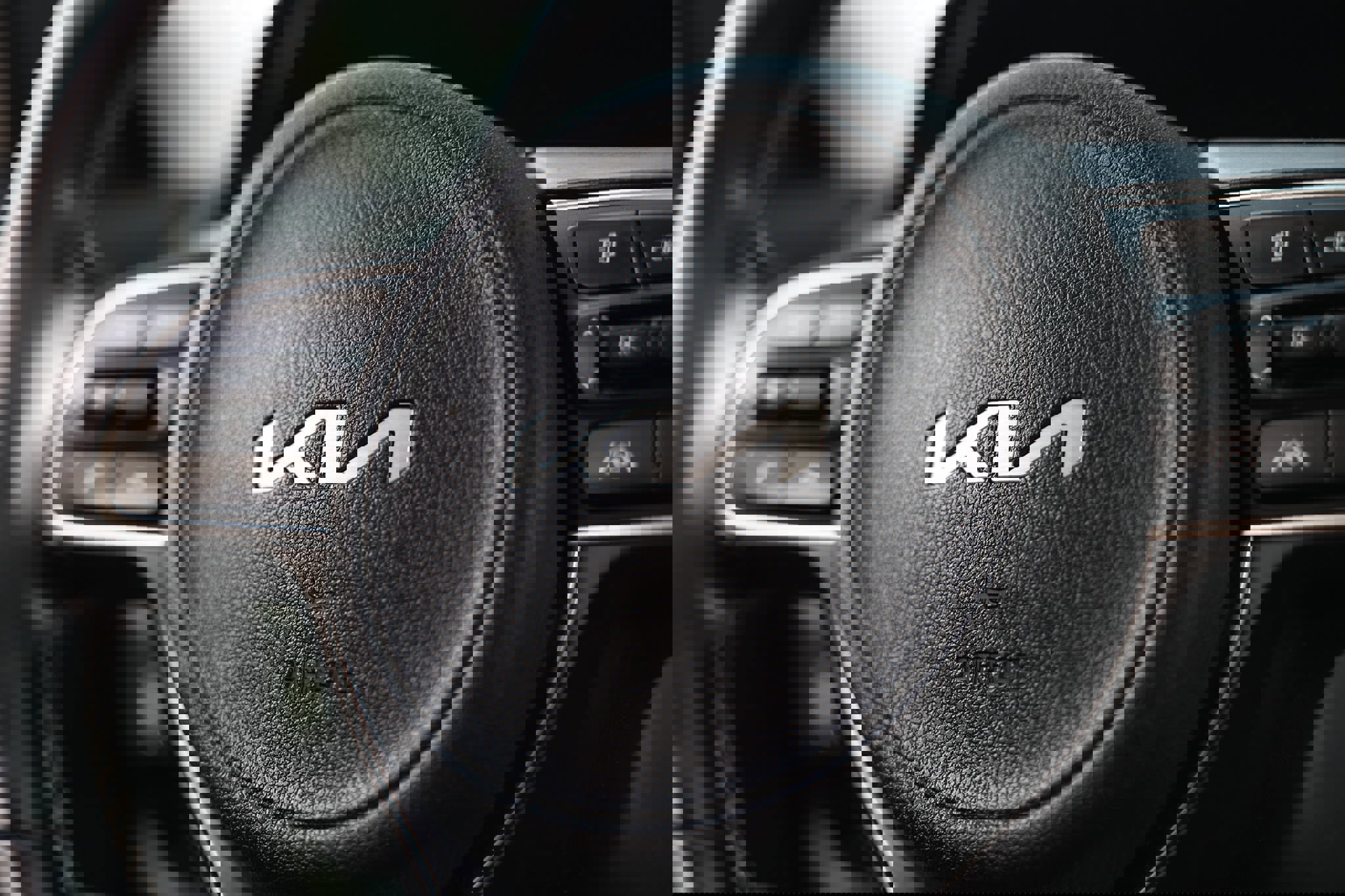 Used 2022 Kia Niro EX FWD image 31