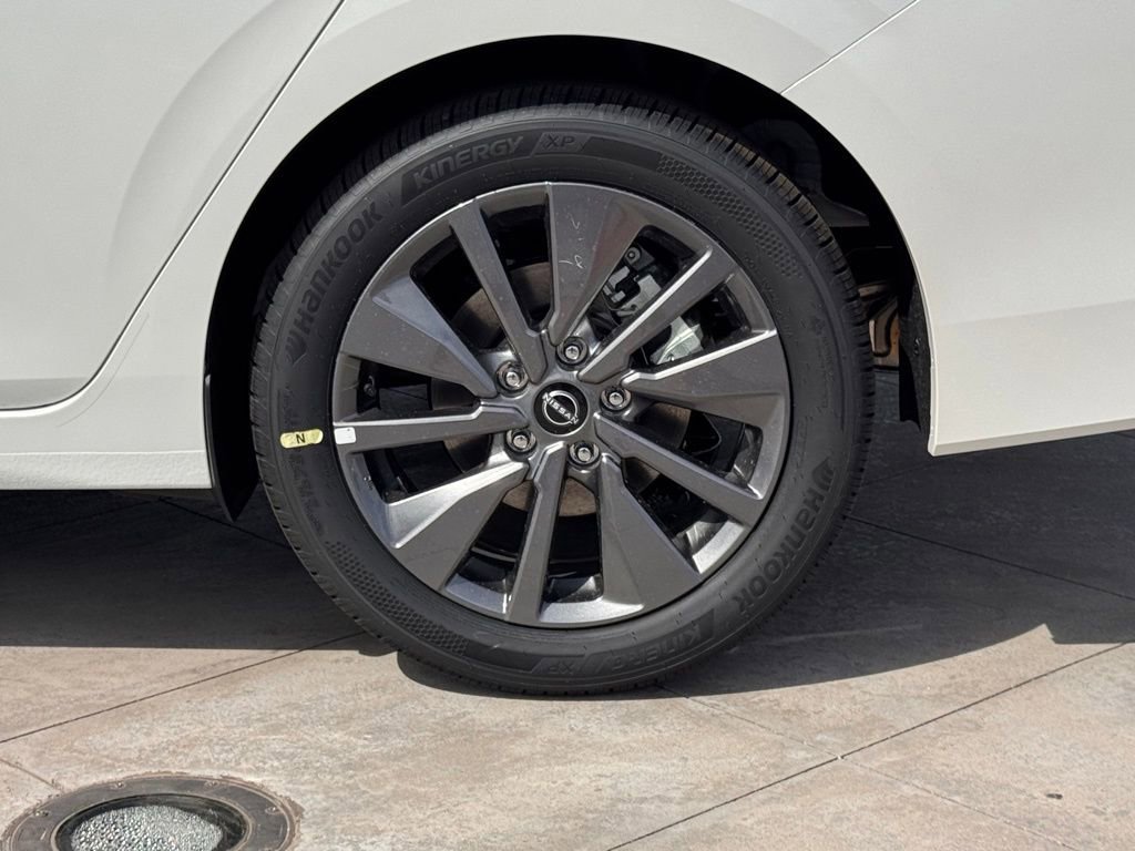 New 2026 Nissan Sentra SL image 8