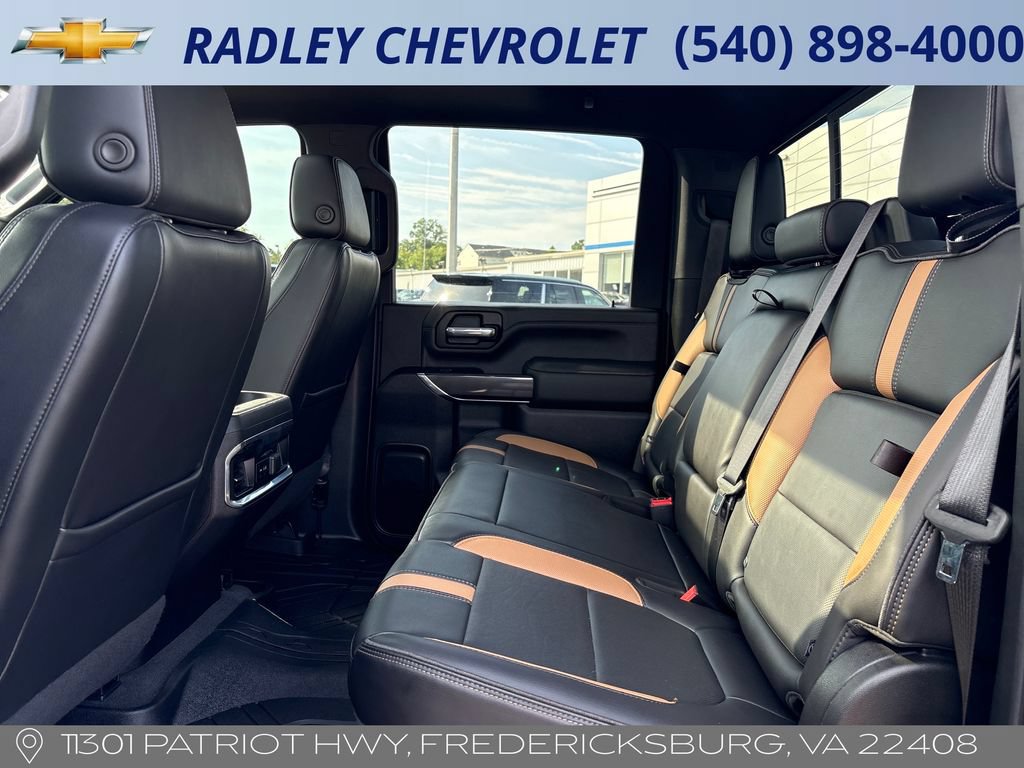 Certified 2022 Chevrolet Silverado 2500 LTZ w/ Carhartt Edition AWD/4WD image 11