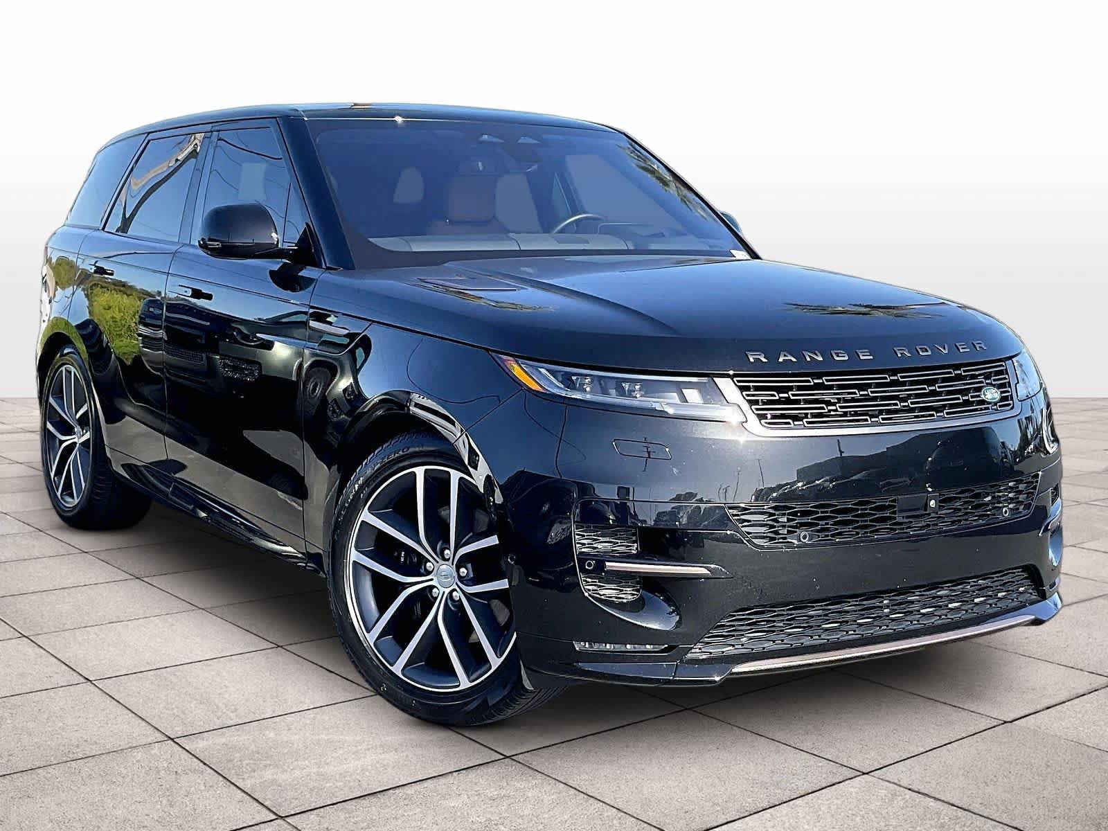 Used 2023 Land Rover Range Rover Sport SE Dynamic AWD/4WD image 2