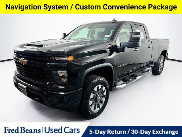 Used 2025 Chevrolet Silverado 2500 Custom w/ Custom Value Package AWD/4WD image 4