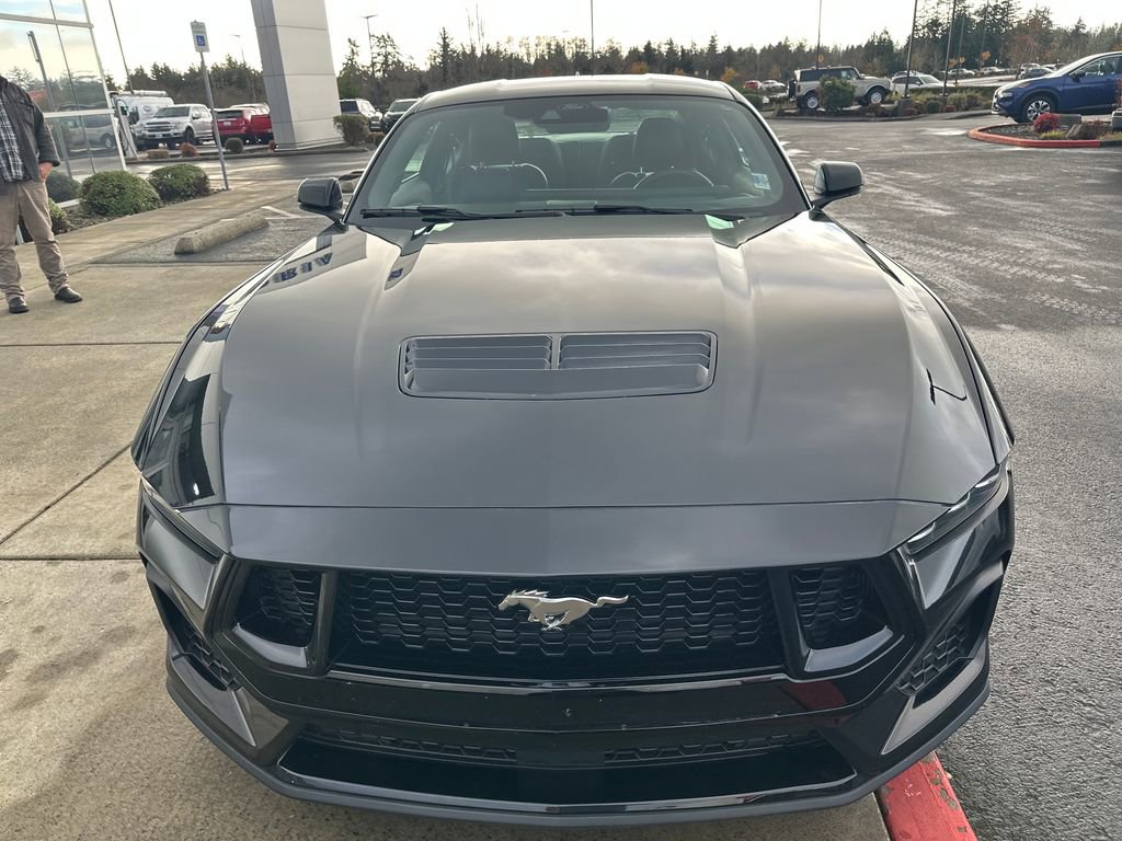 Used 2024 Ford Mustang GT Premium image 7