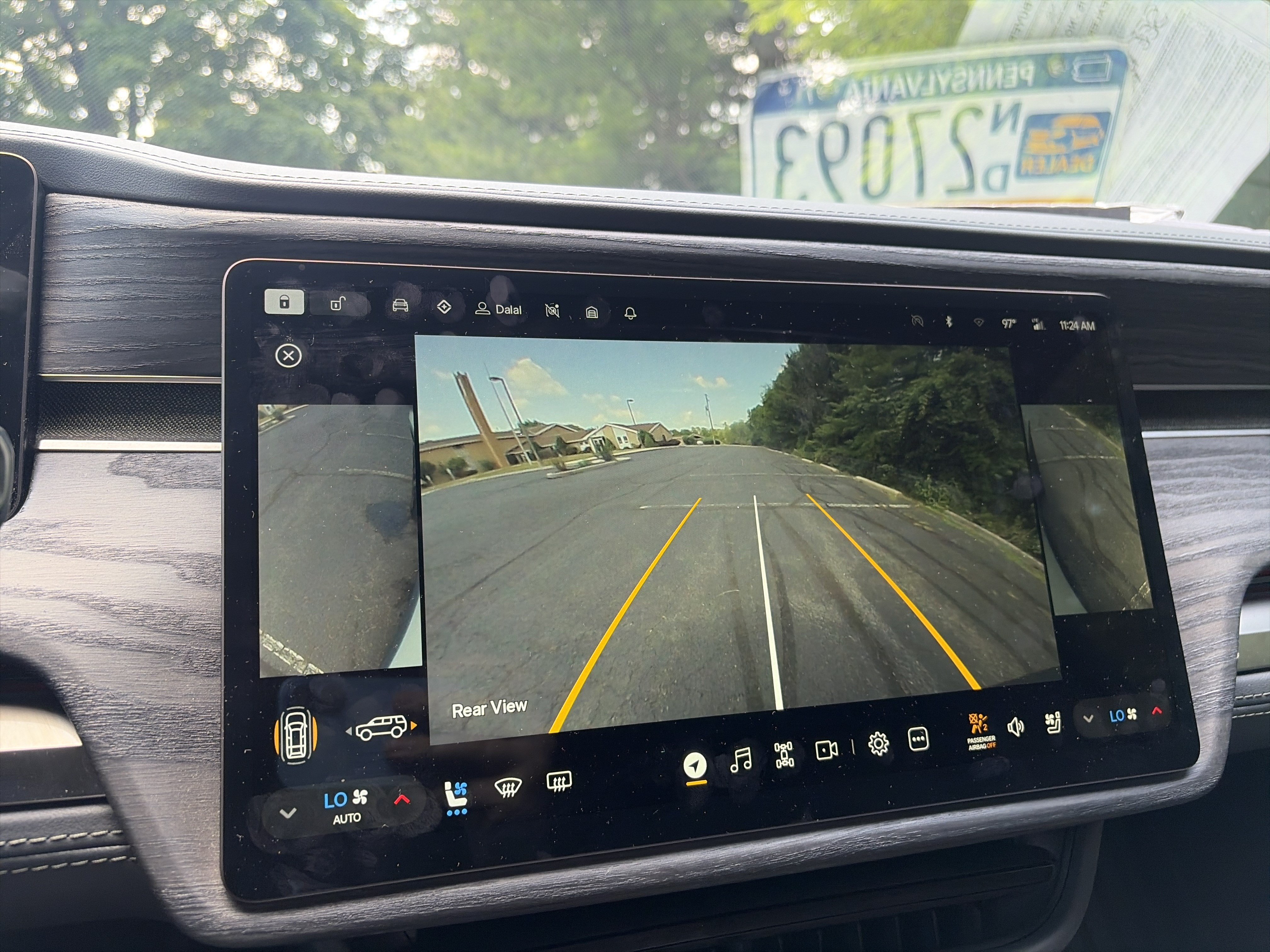 Used 2022 Rivian R1S Launch Edition AWD/4WD image 55
