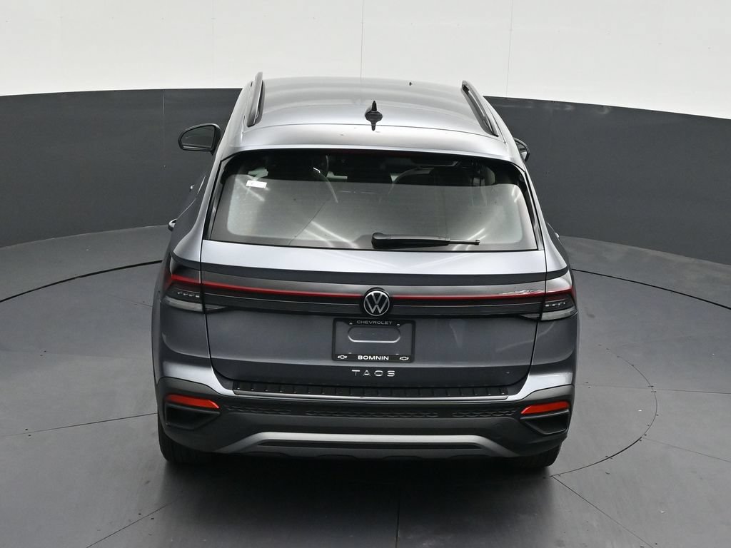 Used 2026 Volkswagen Taos S FWD image 17
