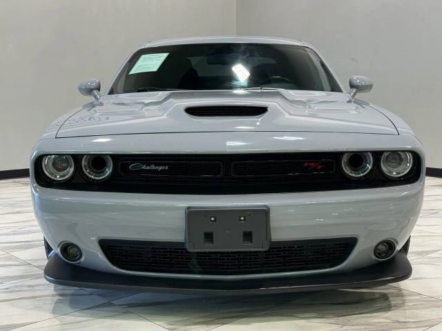 Used 2021 Dodge Challenger R/T Scat Pack RWD image 3
