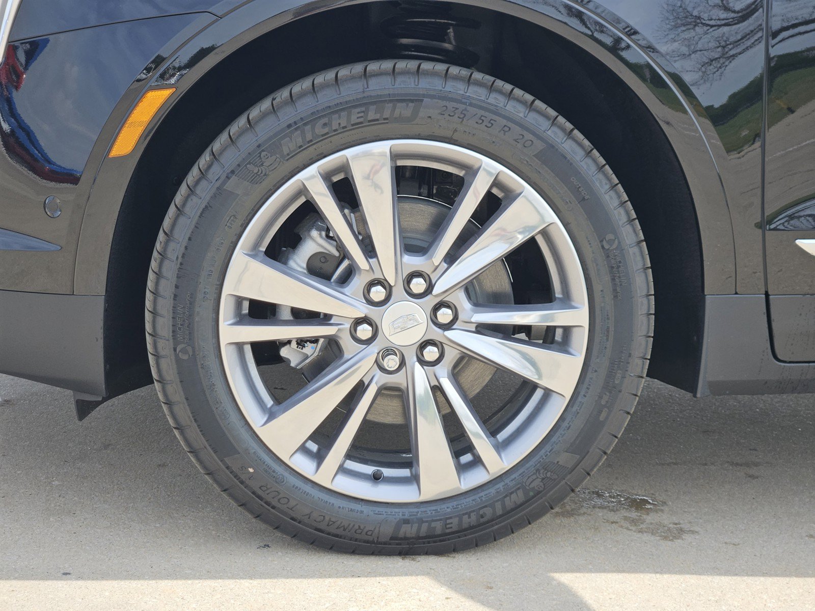 New 2026 Cadillac XT5 Luxury FWD image 7