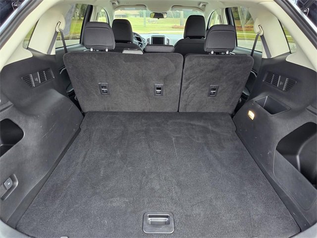 Used 2024 Ford Edge SE w/ Black Appearance Package image 12