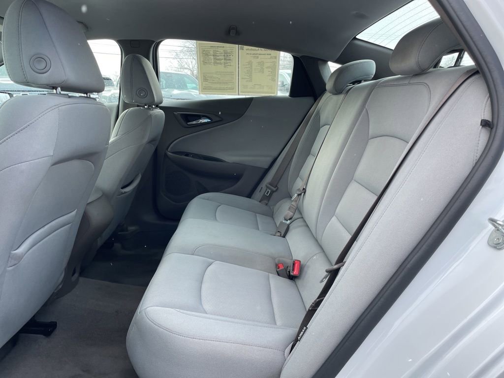 Used 2020 Chevrolet Malibu LS image 37