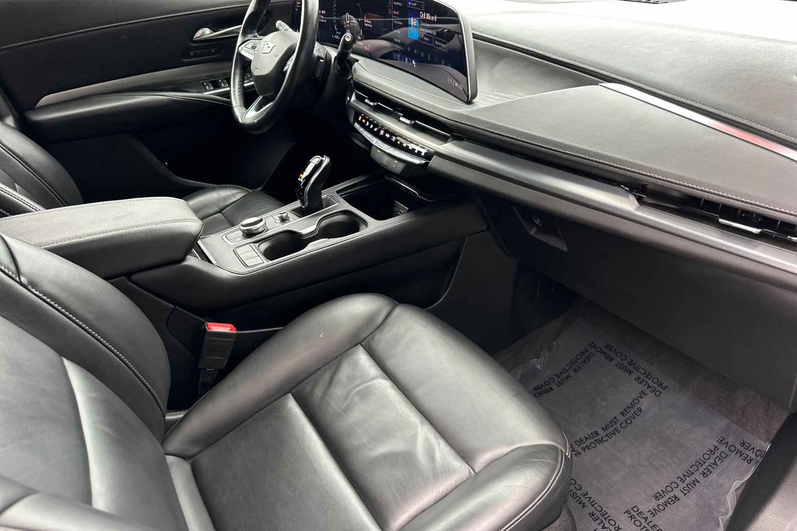 Used 2024 Cadillac XT4 Premium Luxury image 20