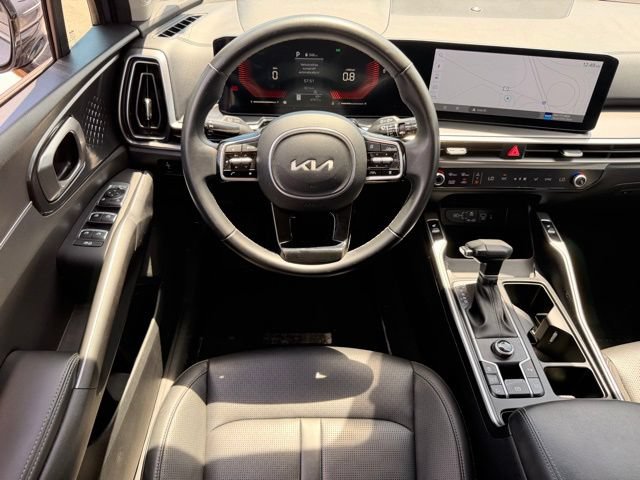 Used 2024 Kia Sorento S FWD image 13