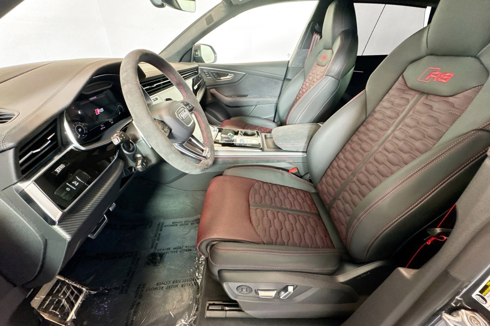 New 2026 Audi RS Q8 performance image 18