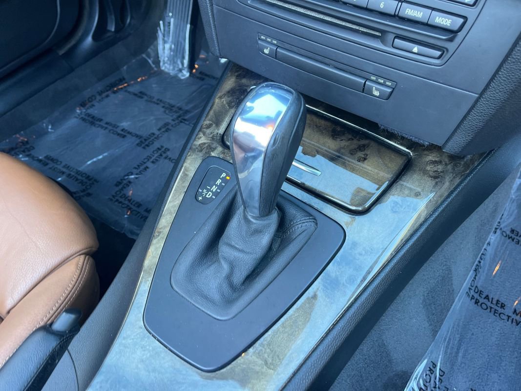 Used 2008 BMW 335i Convertible image 19